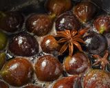 Une image de l'étape 3 de Figues confites au floc de Gascogne.