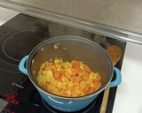 Foto del paso 2 de la receta: Quinoa con lentejas rojas, calabaza y heura