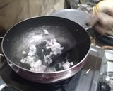 A picture of step 2 of Famous italian Risotto.