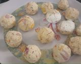 A picture of step 1 of Peppery Cheese Corn Rolls.