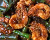 A picture of step 3 of Stir Fry Asparagus and King Prawns in Thai Chilli Jam Sauce 🌶 🦐 🌿.