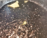 Foto del paso 5 de la receta: Croquetas de chipirones en su tinta