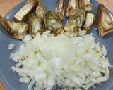 Foto del paso 1 de la receta: Pavo con alcachofas, champiñones, pimiento y tomate 🥗