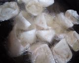 A picture of step 5 of Chicken wontons.