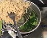 Foto langkah ke 3 dari resep Mie yamin ayam jamur.