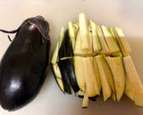 A picture of step 1 of Eggplant Oyster sauce Fry.