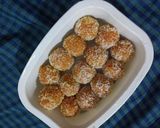 গাজর নারকেলের লাড্ডু (gajar narkel ladoo recipe in Bengali) রেসিপির ধাপ 8 ছবি