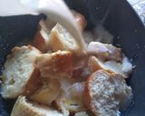 Foto del paso 3 de la receta: Budín de pan y manzanas en microondas