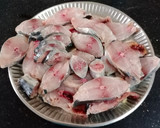 सुरमई फ्राय (surmai fry recipe in marathi) रेसिपी स्टेप 1 फोटो 