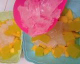 Foto langkah ke 2 dari resep Es mangga nata de coco / es mangga susu / es mangga selasih.