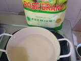 Bola air kelapa isian mochi