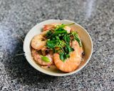 Hình bước làm 4 của món Tôm Biển Hấp Lá É Trắng
