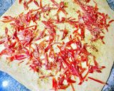 Foto del paso 3 de la receta: Cuernitos de mortadela y ajo
