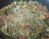 Foto del paso 6 de la receta: Verduras al wok con fideos