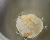 Une image de l'étape 2 de Pâte brisée aux amandes et vanille.