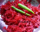 A picture of step 2 of Oats Beetroot Dosa.