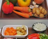 Foto langkah ke 1 dari resep Goulash Soup - Hungarian Beef Stew.