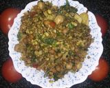 A picture of step 5 of Mixed sprouts and palak sabji.