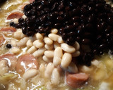 A picture of step 1 of Double Bean and Beef Soup.