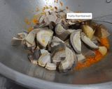 Foto langkah ke 3 dari resep 479. Gulai Jantung Pisang.