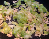 Foto del paso 6 de la receta: Pizza de puerro al Roquefort