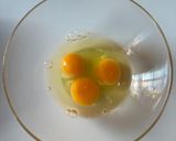 A picture of step 1 of Ricotta Egg Scramble.