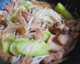 Hình bước làm 1 của món Mướp giá xào thịt ba rọi