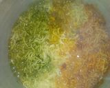 A picture of step 3 of Coloured noodles.