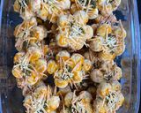 Foto langkah ke 7 dari resep Garlic cheese cookies.