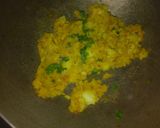आलू फ्रैंकी (बची हुई रोटी से) (aloo frankie recipe in hindi) रेसिपी चरण 3 फोटो