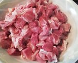 Sertéspörkölt nokedlival recept fázis 1 fotója
