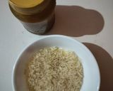 A picture of step 1 of Coconut pulao.