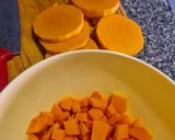 Foto del paso 2 de la receta: Sopa crema de calabaza en cacerola