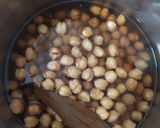 A picture of step 2 of Choley chana (chickpeas curry).