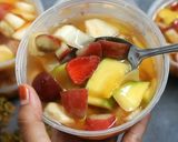 Foto langkah ke 10 dari resep Asinan Buah Segar Untuk Jualan.