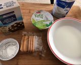 A picture of step 1 of Individual Yogurt Zuccotto.