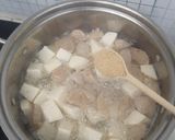 Foto langkah ke 5 dari resep Soup Tahu Bakso.