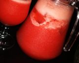A picture of step 2 of Strawberry drink 🍓🍓🍓🍓.