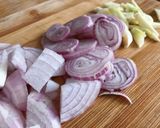 Hình bước làm 1 của món Thịt Heo Hầm Đậu Trắng