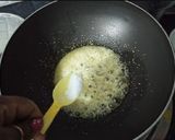 A picture of step 3 of Caramelized Makhana.