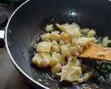 A picture of step 3 of Spicy red chilli powder sabudana khichadi.