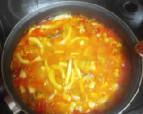Foto del paso 5 de la receta: Arroz amarillo con calamares