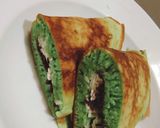 Foto langkah ke 3 dari resep Martabak Pandan Lipat.