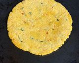 A picture of step 4 of Soft Makai Rotla Loaded With Veggies (Serve With Green Garlic Chutney & jaggery).