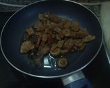 Foto del paso 5 de la receta: Salteado de pulpo con gulas y verduras