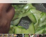 รูปขั้นตอนการทำที่ 4 ของ พาสต้าซอสมะเขือเบคอนแบบไร้แป้ง (ใช้ซุกินี่แทนเส้น)