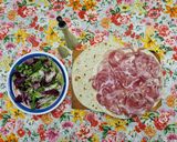 Foto del passaggio 2 della ricetta Piadina ripiena di pancetta tesa