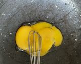 A picture of step 10 of Bolinhas Di Coco.