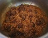 A picture of step 4 of Kofta curry.