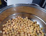 Foto del paso 5 de la receta: Hamburguesas de lentejas en pan de garbanzos